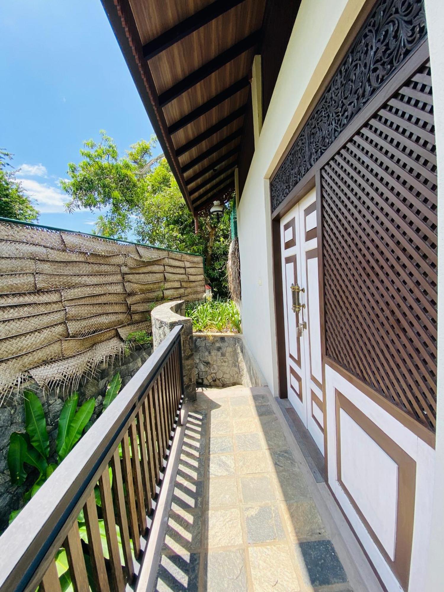Thaprobana Villa Tangalle - Private Villa Quarto foto
