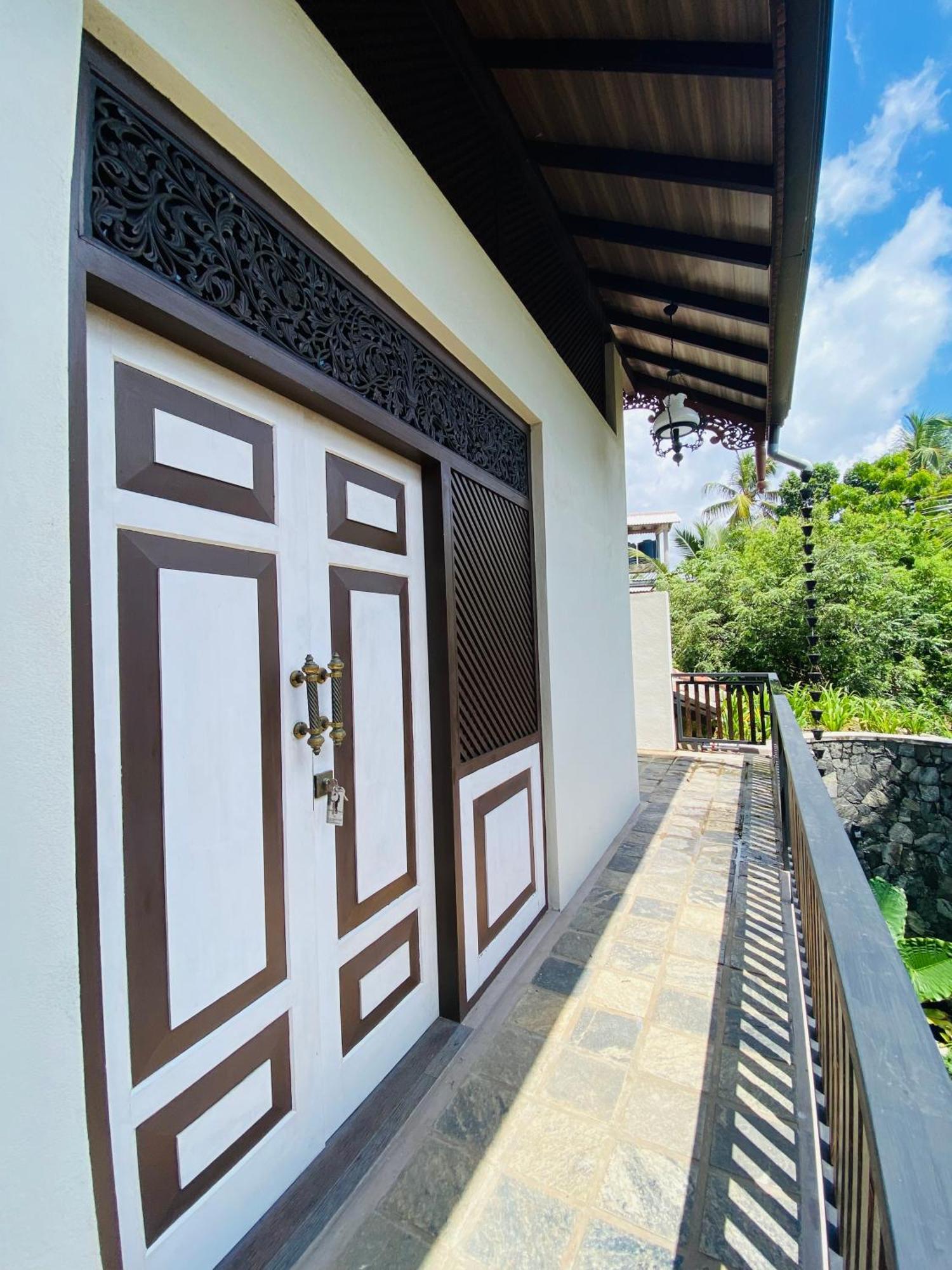 Thaprobana Villa Tangalle - Private Villa Quarto foto