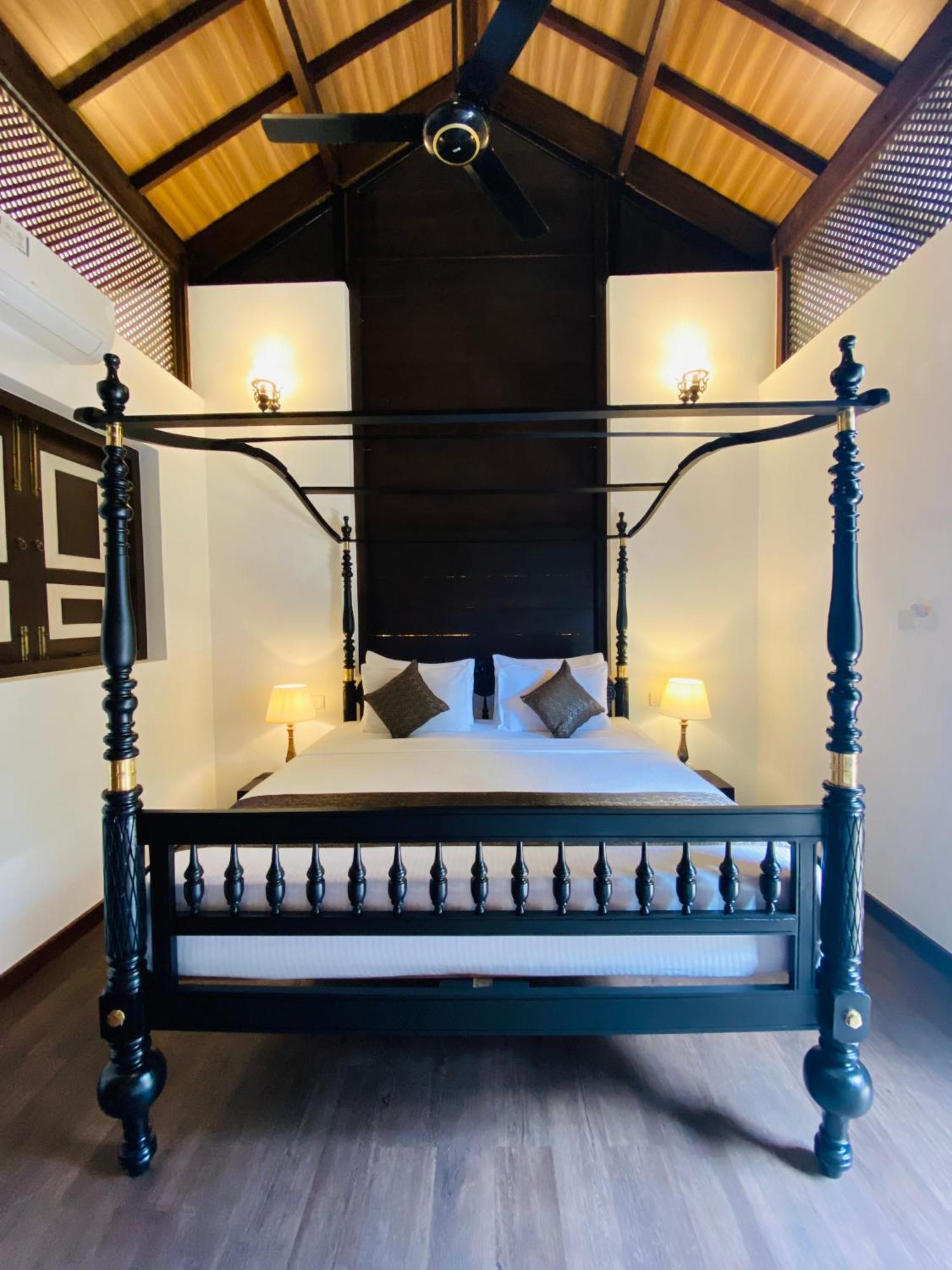 Thaprobana Villa Tangalle - Private Villa Quarto foto